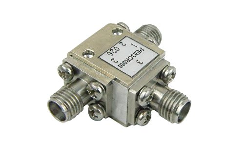 Circulator with 18 dB Isolation from 7 GHz to 12.4 GHz, 10 Watts and SMA Female