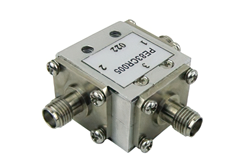 Circulator with 17 dB Isolation from 4 GHz to 8 GHz, 10 Watts and SMA Female