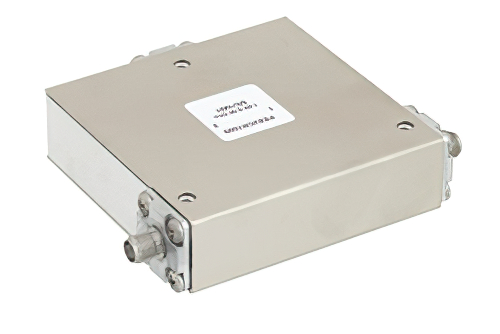 High Power Circulator with 18 dB Isolation from 1 GHz to 2 GHz, 100 Watts and SMA Female