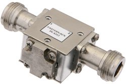 PE8312 - Isolator With 18 dB Isolation From 4 GHz to 8 GHz, 10 Watts And N Female