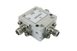 PE83CR007 - Circulator with 19 dB Isolation from 800 MHz to 960 MHz, 10 Watts and SMA Female